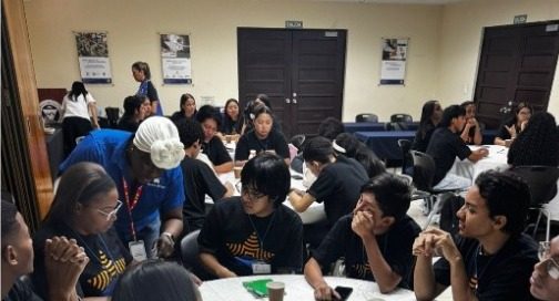 Fundación Hazme Brillar inicia jornadas de capacitación para jóvenes