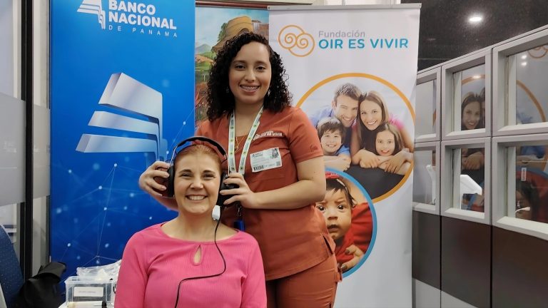 Fundación Oír es Vivir Realiza Jornada de Exámenes Auditivos en el Banco Nacional