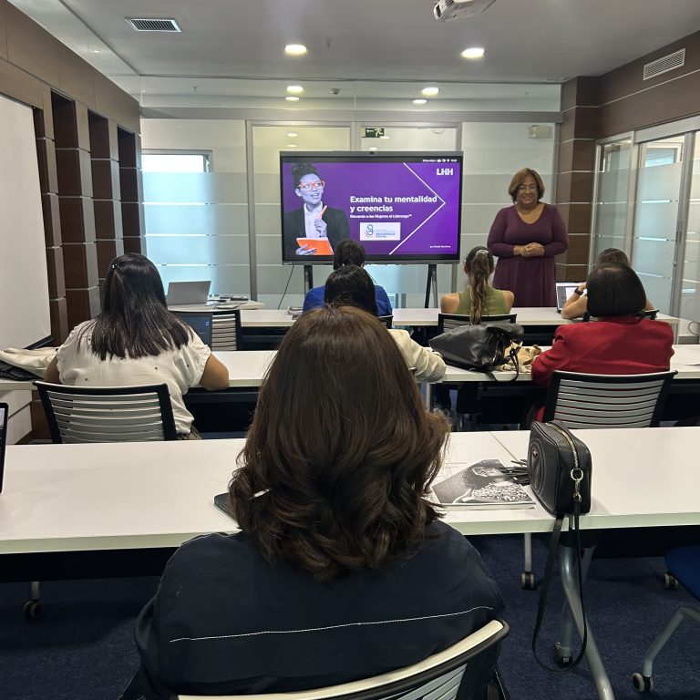 Avanzamos con el segundo módulo del Programa Mujeres Líderes