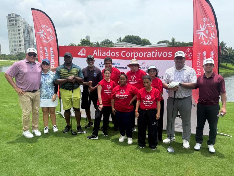 La solidaridad vuelve al campo en el 33.º Torneo de Golf de Olimpiadas Especiales Panamá