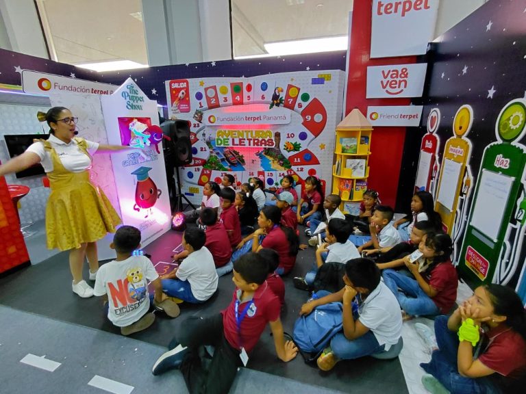 Fundación Dona Vida estuvo presente en la Feria Internacional del Libro 2026